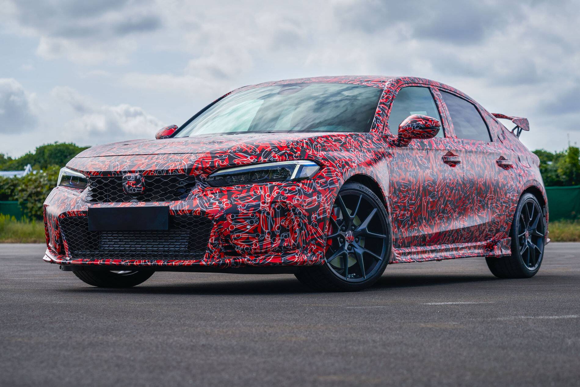 11th Gen Honda Civic 2023 Civic Type R Official Teaser From Honda!! "Ready for Nurburgring Testing." 01 2023 Honda Civic Type R - Camo