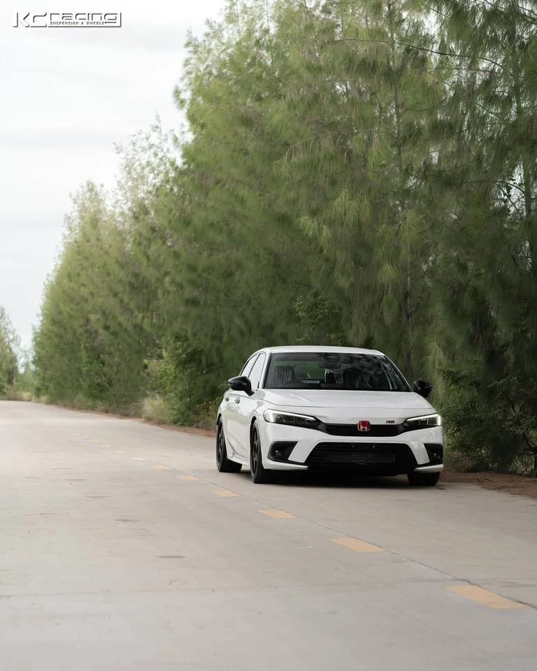 11th Gen Honda Civic 11th gen on Spoon SW388’s 04B881D0-AC7E-45E3-8167-3855B0DF278E