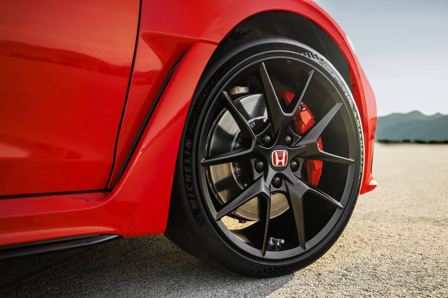 11th Gen Honda Civic 2023 Civic Type R (FL5) U.S. Pricing: $42,895 MSRP 05.1 2023 Civic Type  R