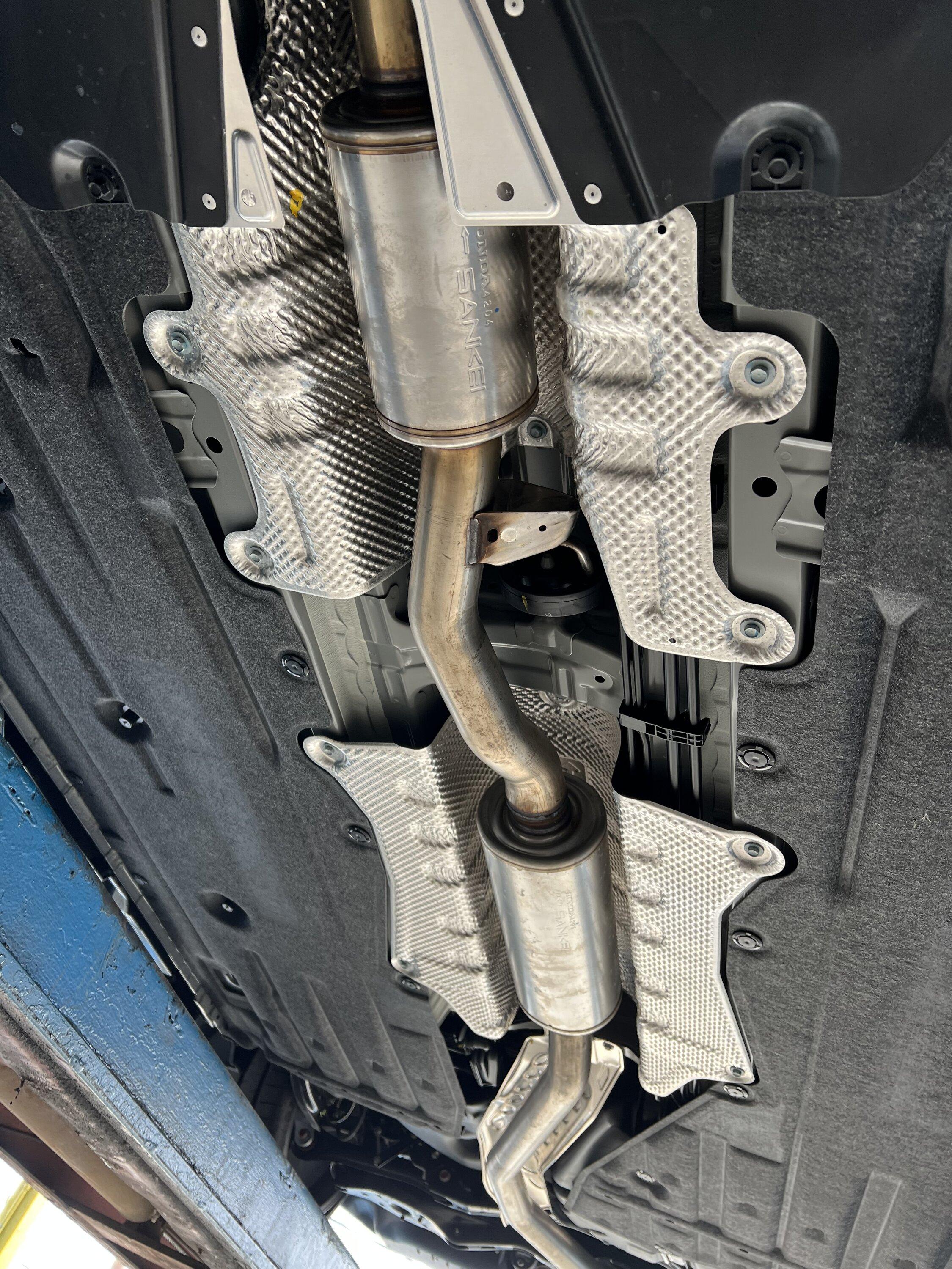 11th Gen Honda Civic Mid Resonator Delete. Plus 27won Down pipe. 05694F2A-A77A-4296-8A16-3628EC804BC2