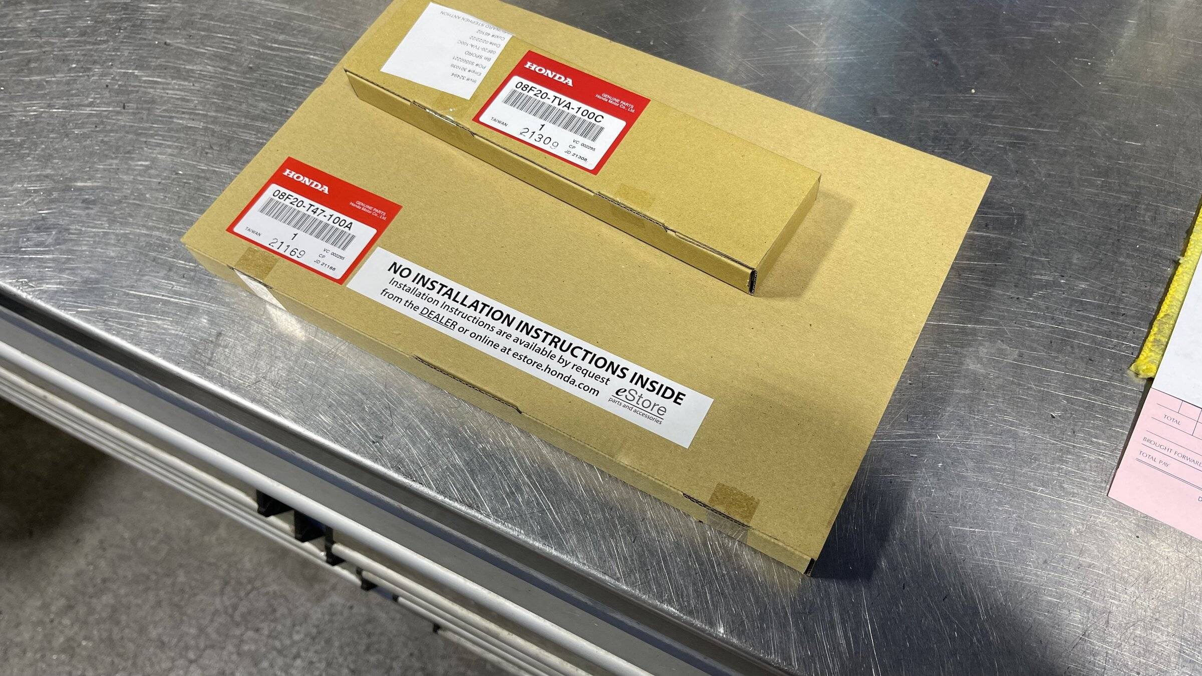 11th Gen Honda Civic Black Emblem Day!!! (Pics inside) 0615C255-C1F9-4220-9FB2-398A5F707CC3