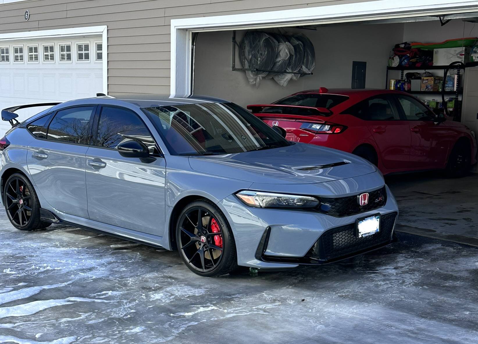 11th Gen Honda Civic Official SONIC GRAY PEARL FL5 Type R Photos Thread 08F6C80F-1FE4-4CAE-84BE-E2A2B243FDA4