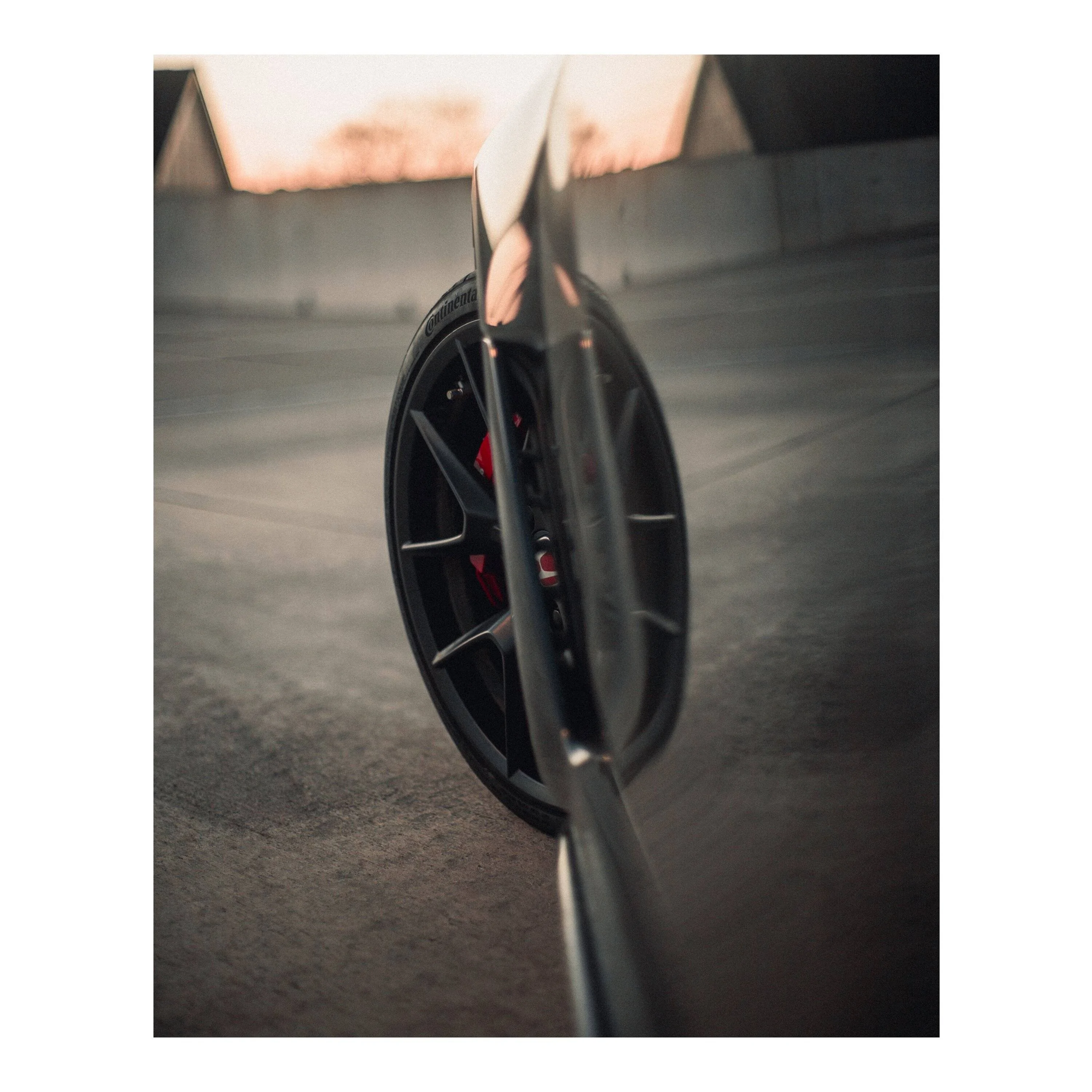 11th Gen Honda Civic Official CRYSTAL BLACK PEARL FL5 Type R Photos Thread 0A353091-0F89-488A-9A00-054AC9FE122B