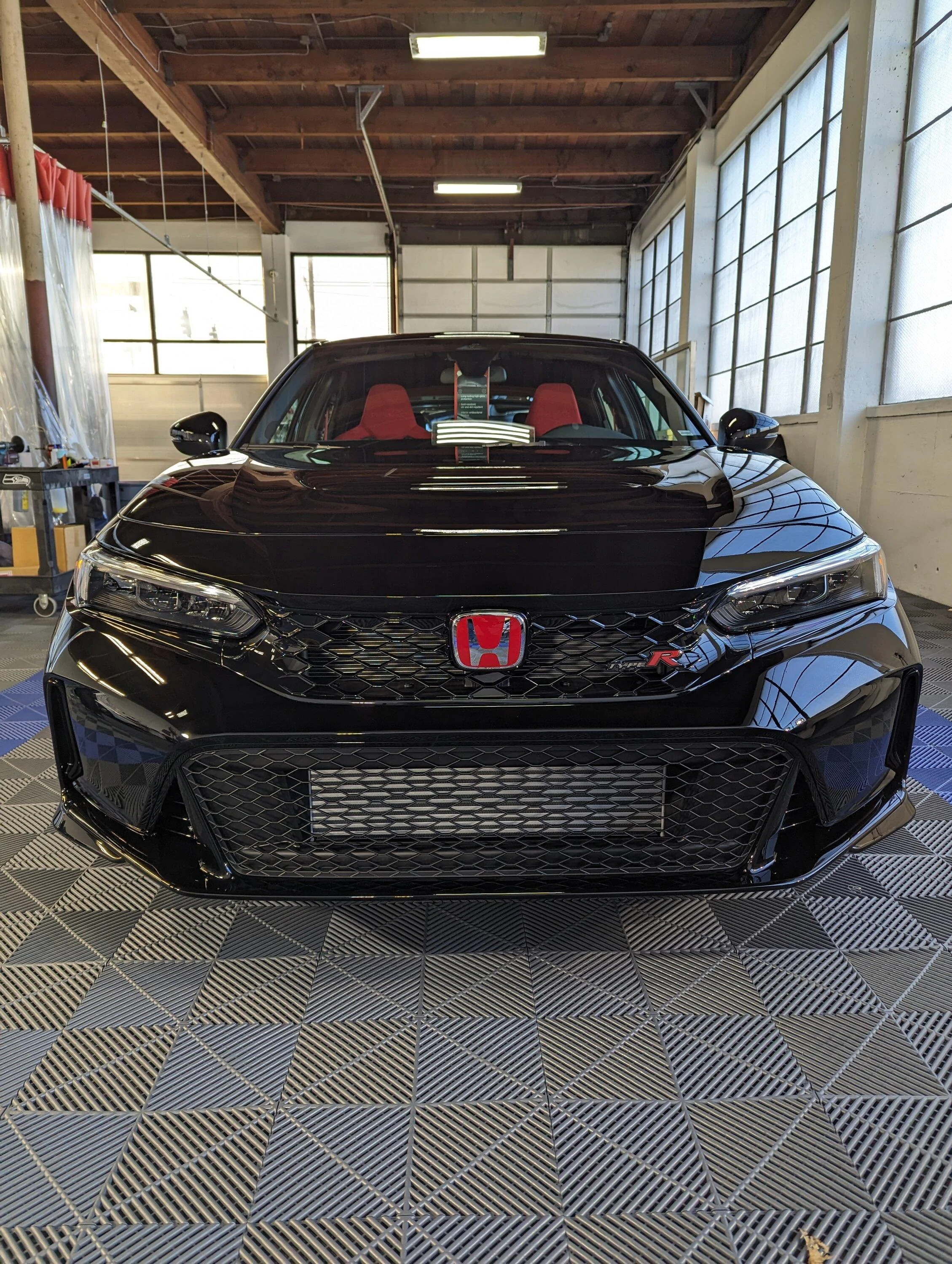 11th Gen Honda Civic Post your FL5 Civic Type R delivery pics! 🙌 📸 1000000962