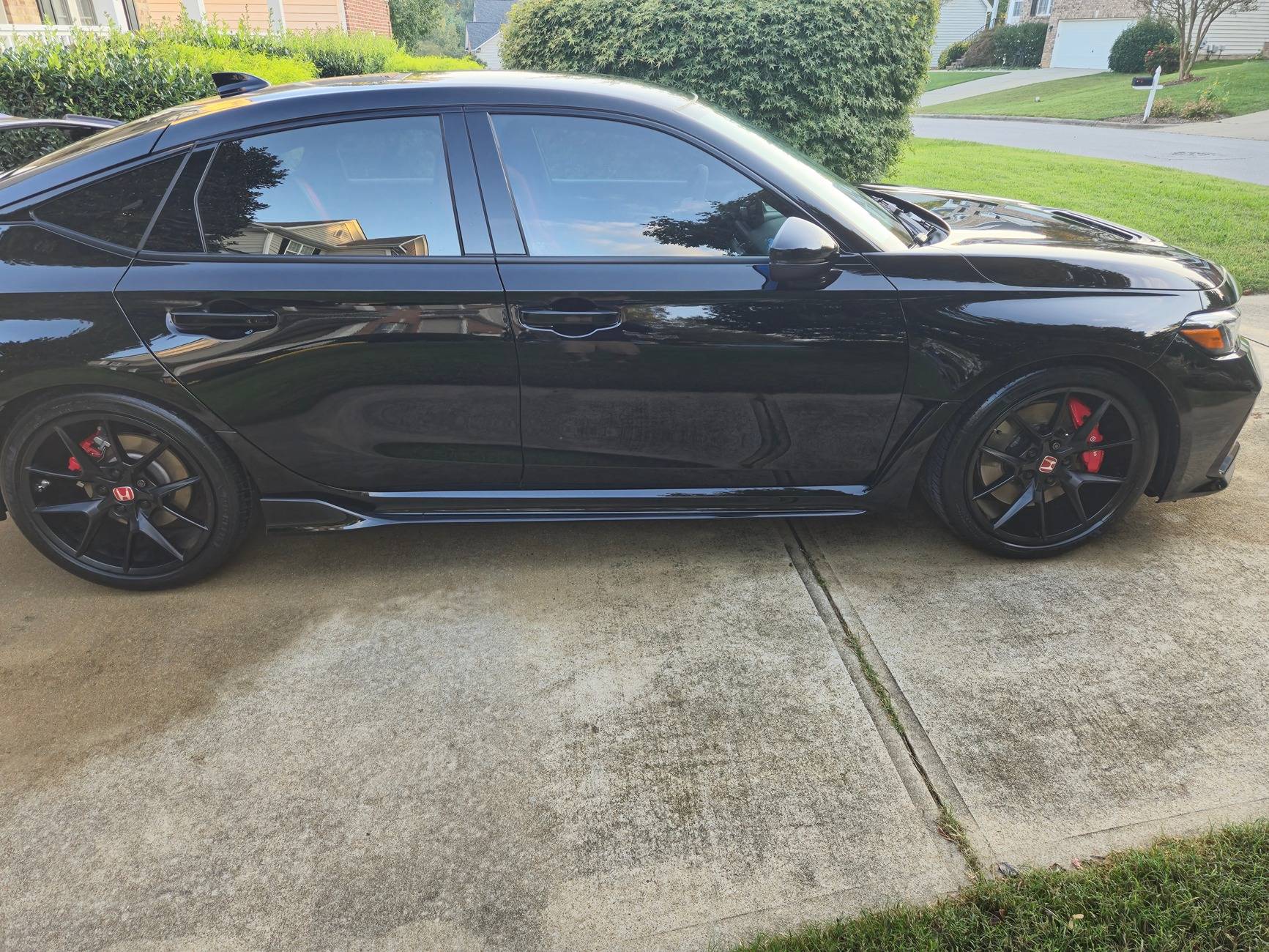 11th Gen Honda Civic ALL SEASON TIRES ON MY FL5 FOR WINTER 1000001979