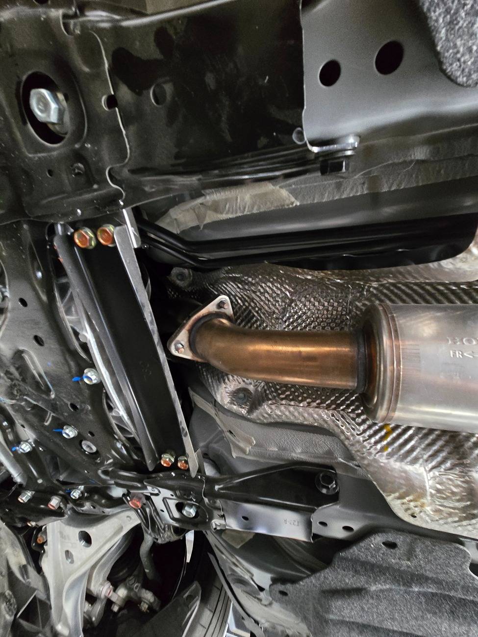 11th Gen Honda Civic Loose subframe bolts help 1000004186