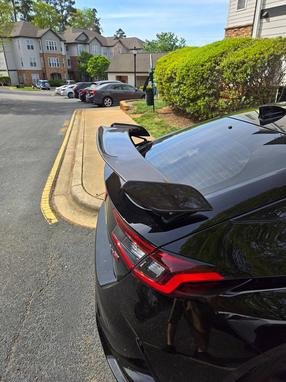 11th Gen Honda Civic Thoughts on the carbon fibre wing? 1000005178