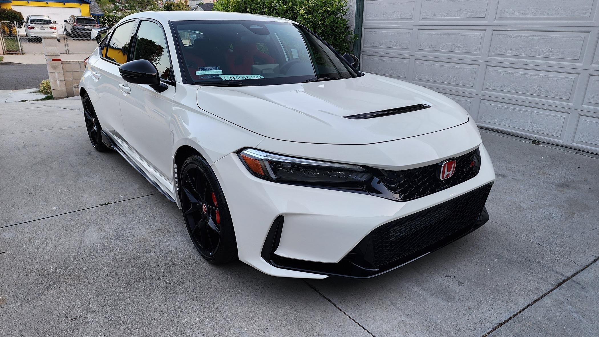 11th Gen Honda Civic Post your FL5 Civic Type R delivery pics! 🙌 📸 1000009148