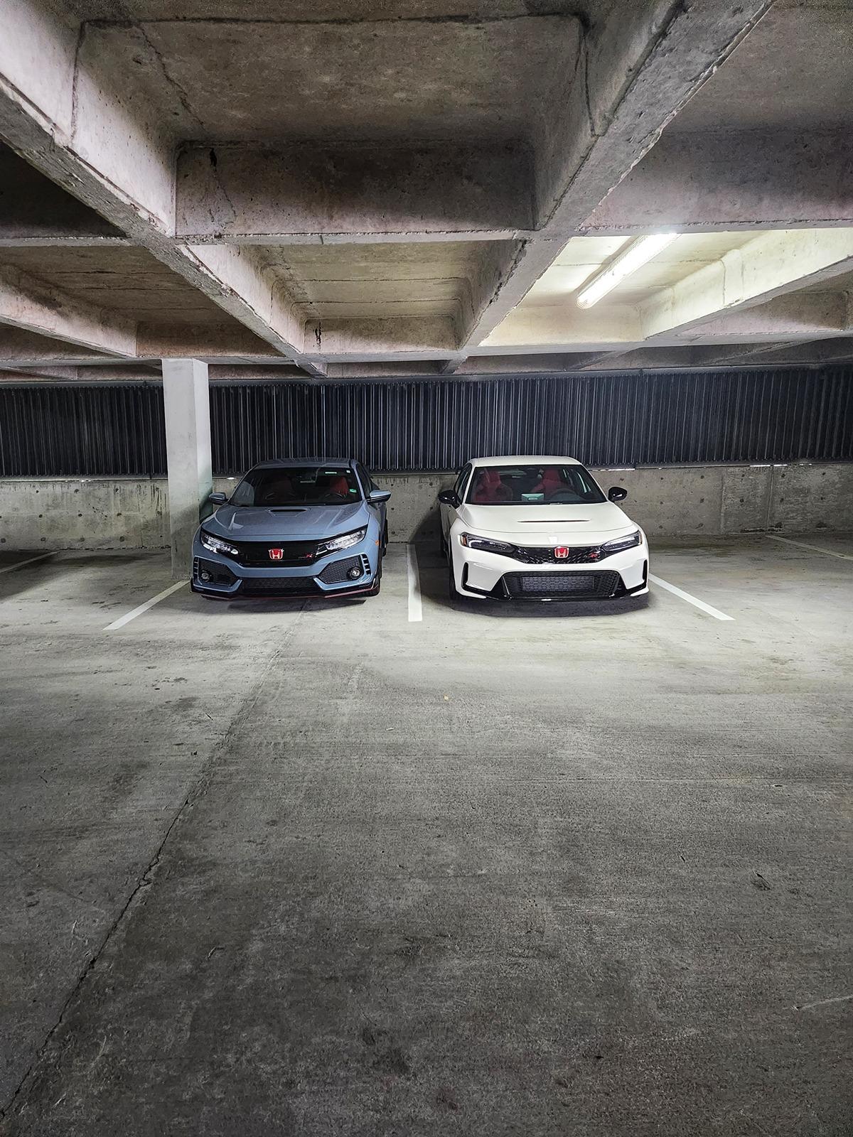 11th Gen Honda Civic I’ll just park next to you thank you 1000009314