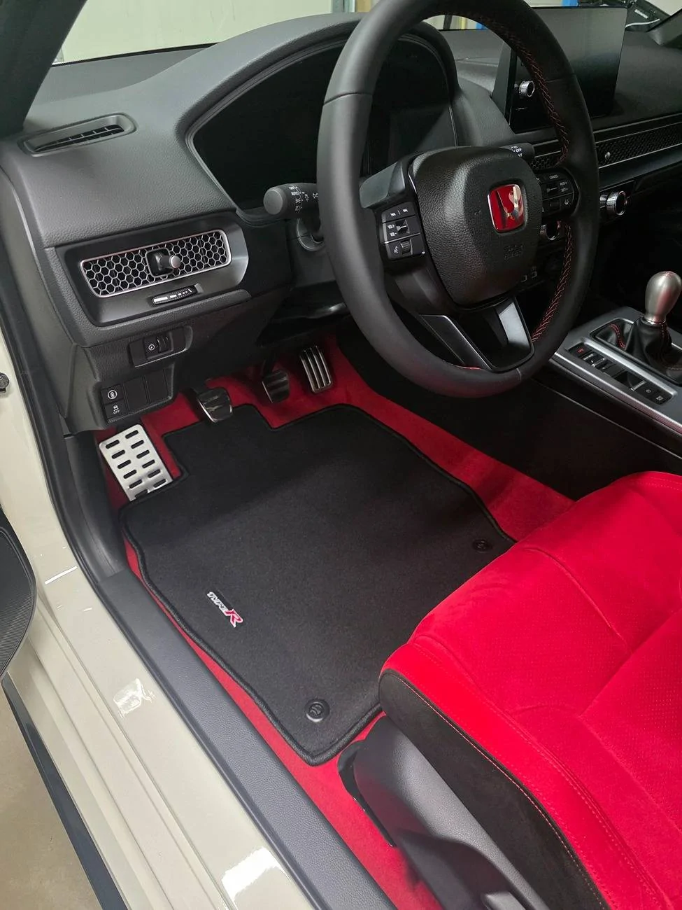 11th Gen Honda Civic Fenrir1's 2025 Civic Type R FL5 CW 1000039483