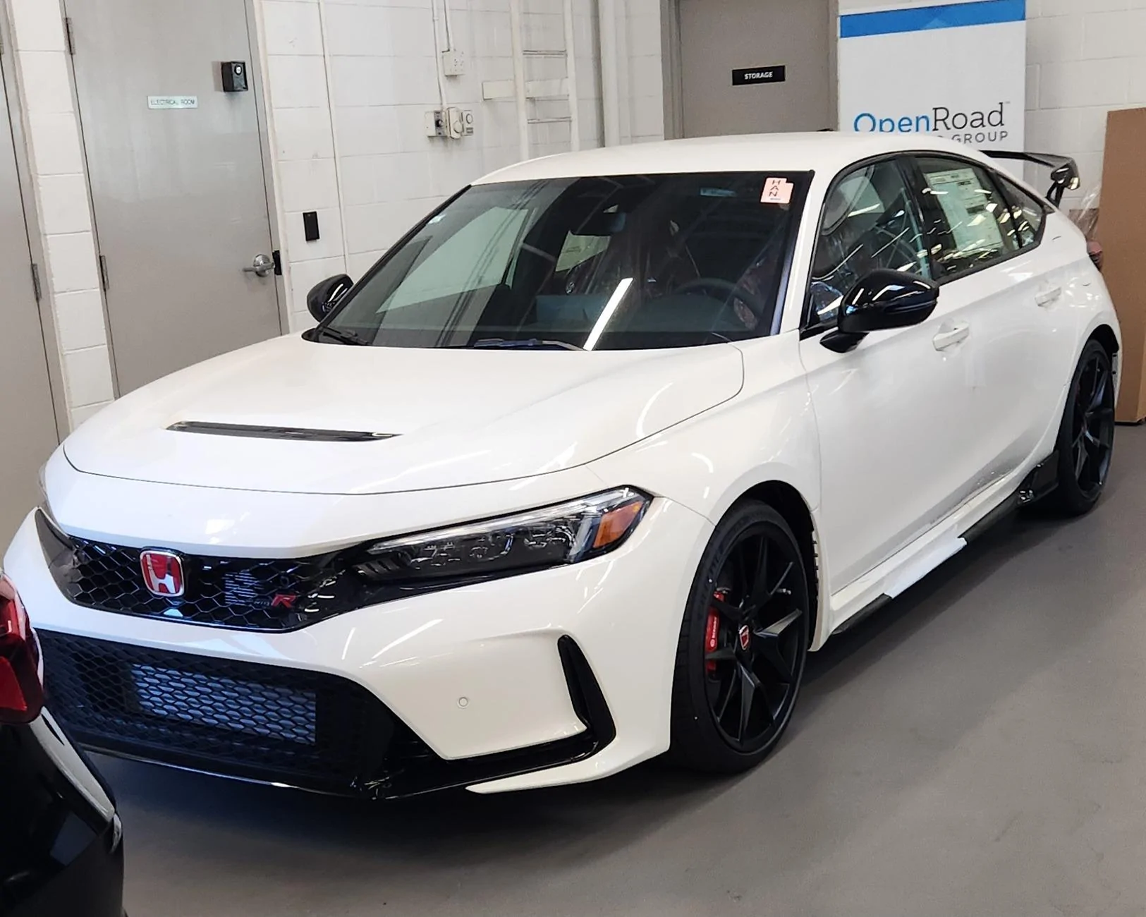 11th Gen Honda Civic Canadian dealer asked what colour Type R I want 1000042619