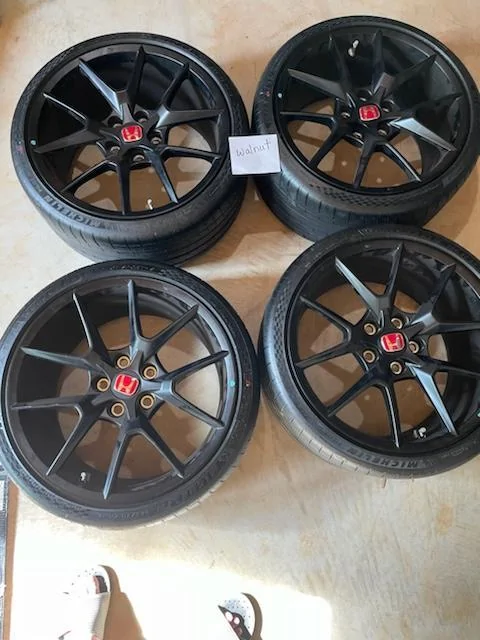 11th Gen Honda Civic [SOLD] FS: OEM FL5 Wheels 1000043597