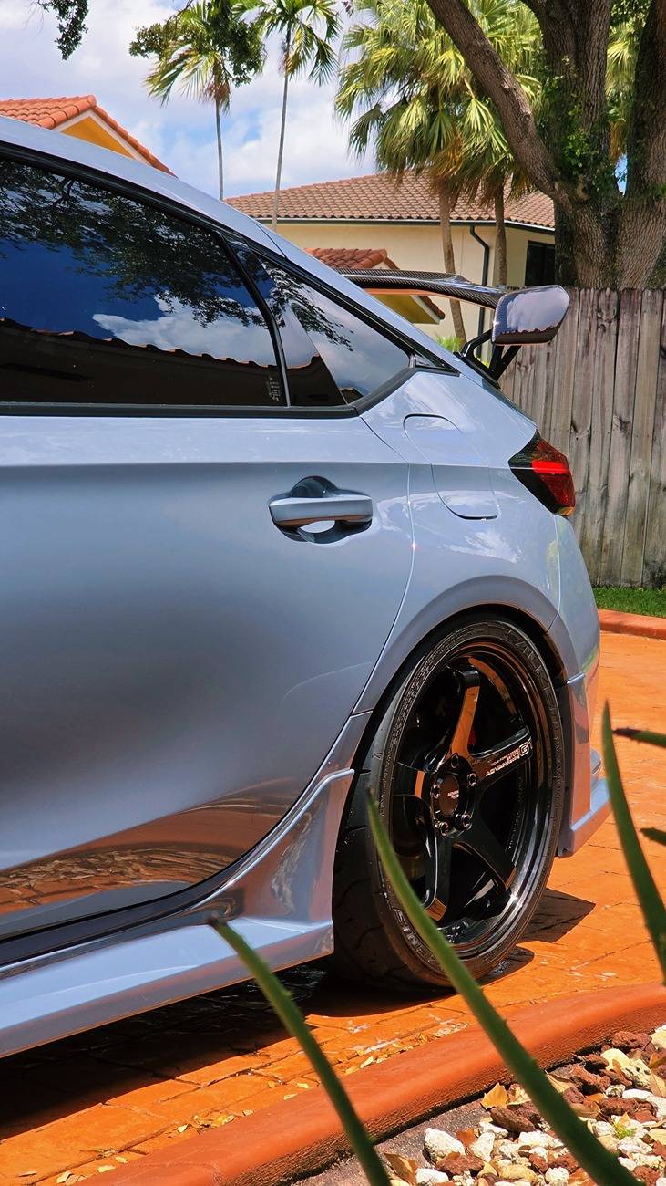 11th Gen Honda Civic Official SONIC GRAY PEARL FL5 Type R Photos Thread 1000043944