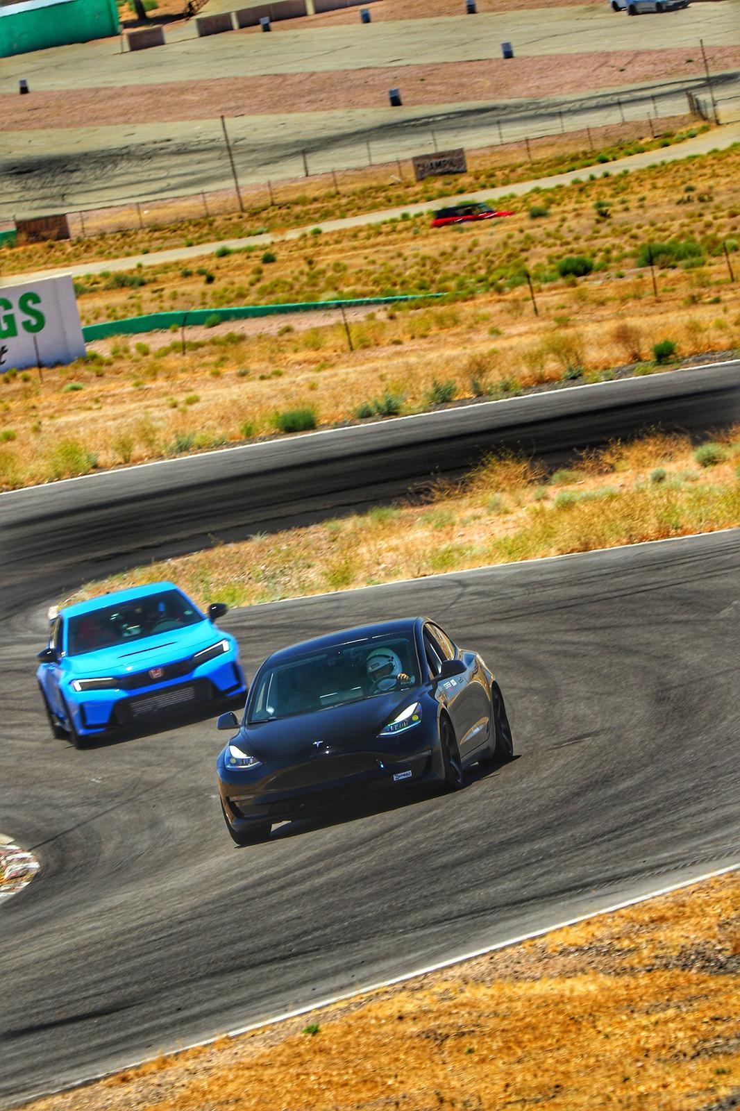 11th Gen Honda Civic Big willow track days and temp issues 1000063171