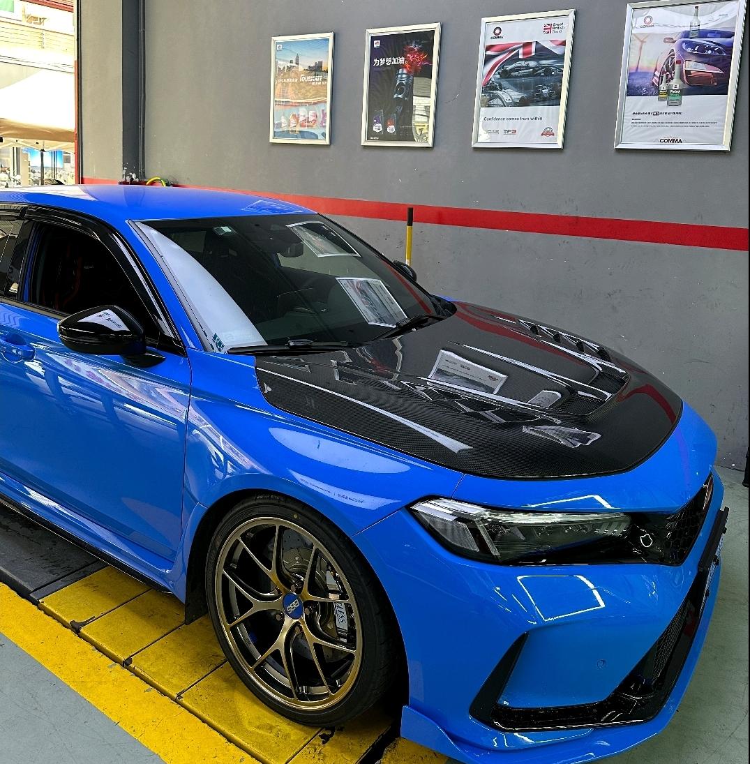 11th Gen Honda Civic Big willow track days and temp issues 1000063893