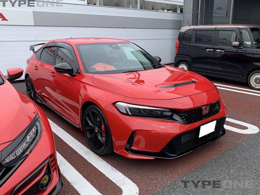 11th Gen Honda Civic Official RALLYE RED FL5 Type R Photos Thread 11817974_841288420210421_2024380345322046013_n-