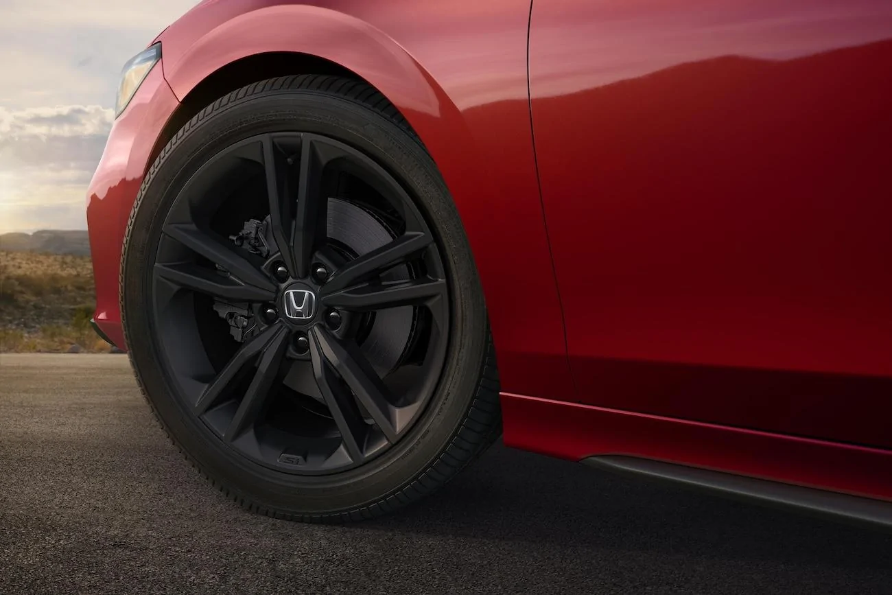 11th Gen Honda Civic 2025 Civic Si Refresh Gets Aggressive New Styling, Stiffer Chassis, Heated Seats & More Tech Features 13 2025 Honda Civic Si