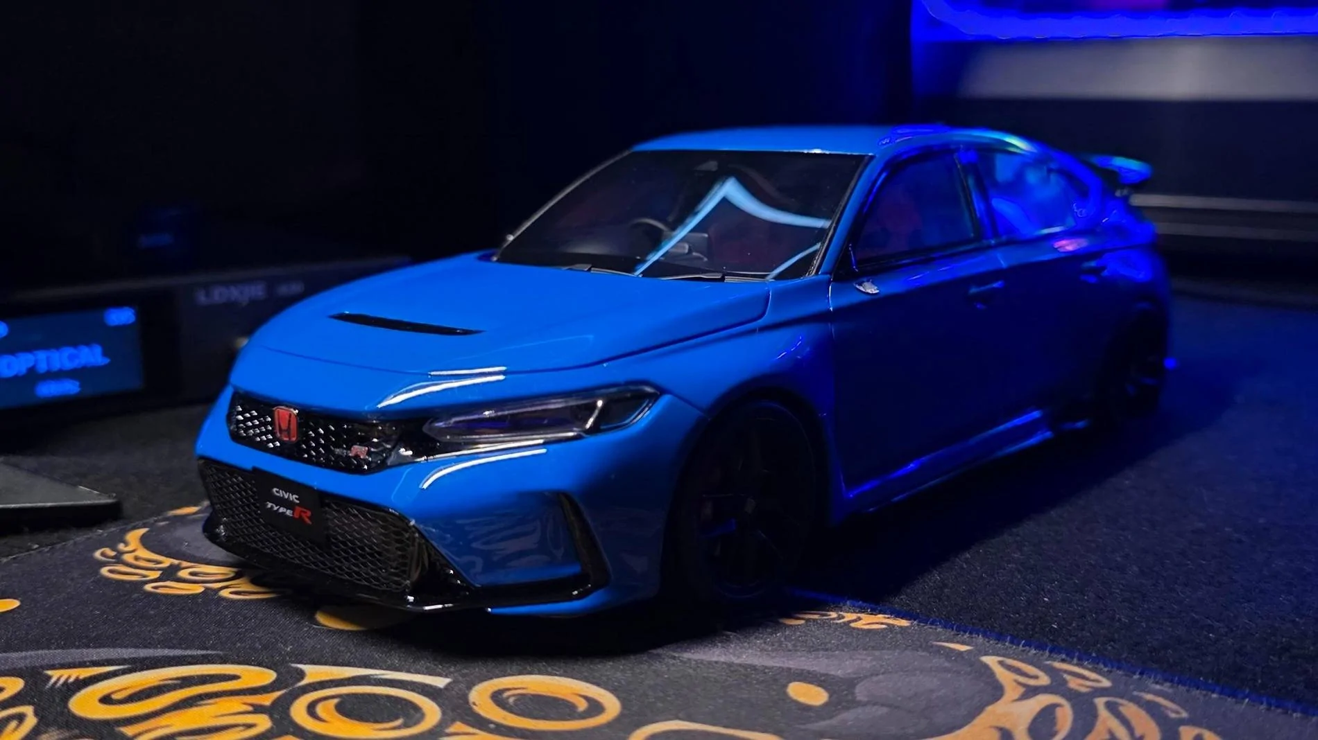 11th Gen Honda Civic I wanted a miniature version of my car, so my wife got me another thing to obsessively detail 13