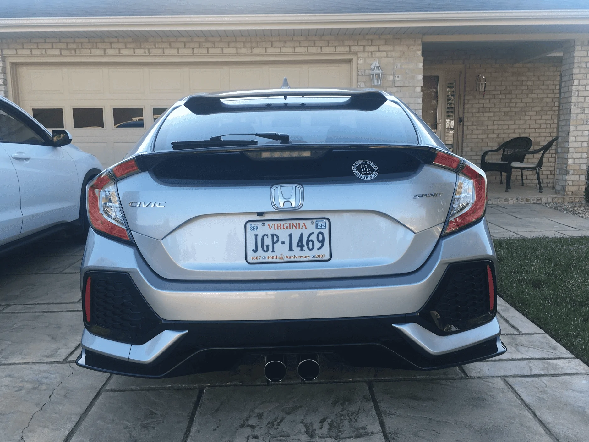 11th Gen Honda Civic 2022 Civic Touring Sedan beats out 5 rivals : Mazda 3, Jetta, Elantra, Sentra, Corolla [Car and Driver Competition] 1635790038305