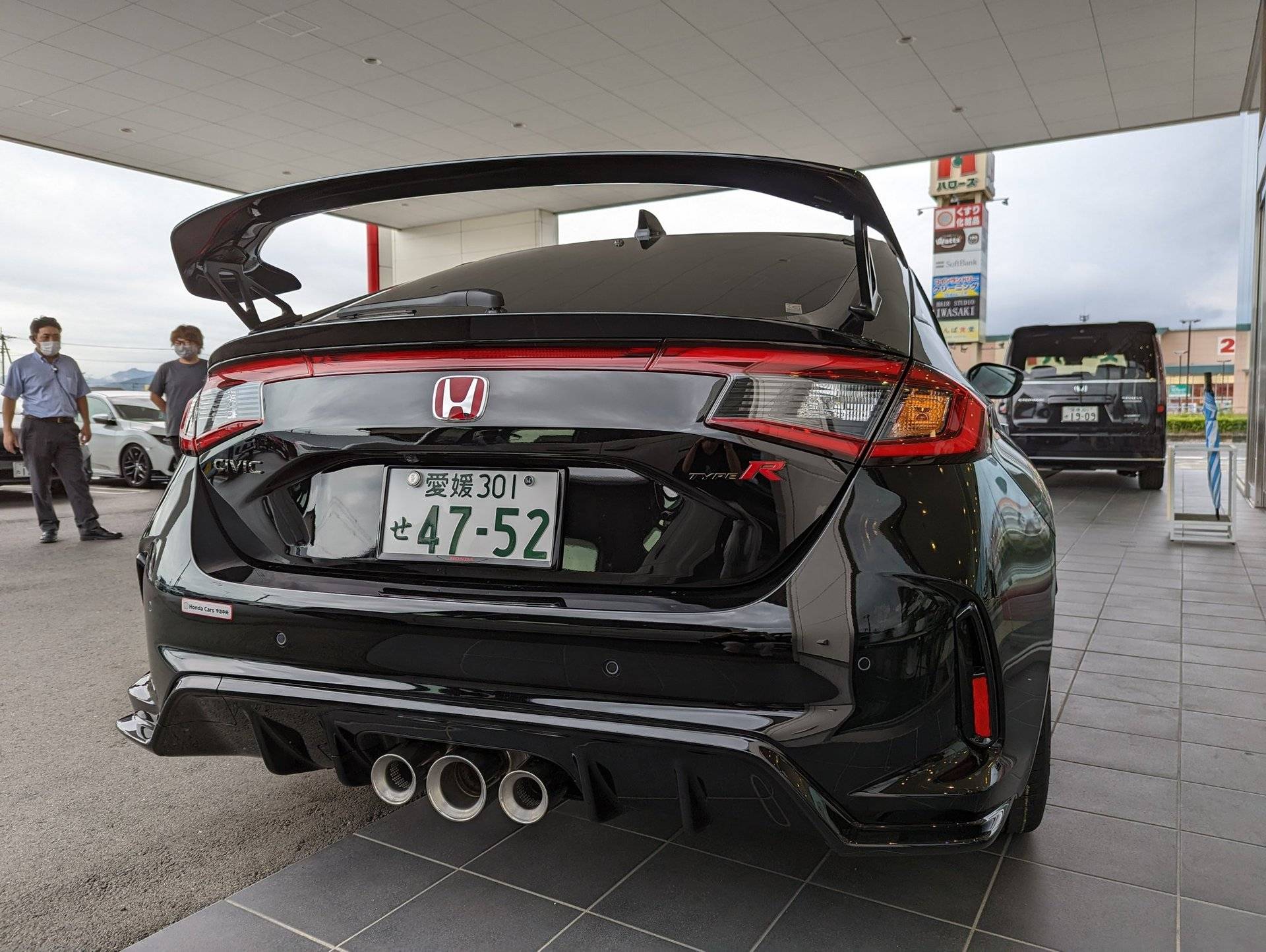 11th Gen Honda Civic Official CRYSTAL BLACK PEARL FL5 Type R Photos Thread 1662863048621-pn