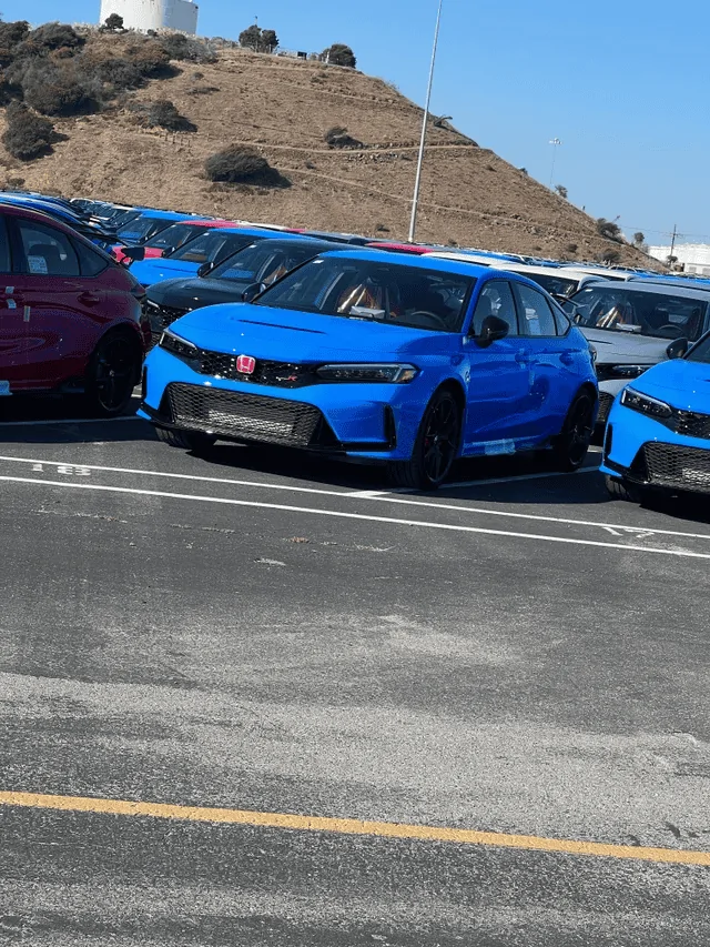 11th Gen Honda Civic Looks like US Civic Type R FL5 versions are on their way to shipping... 1664197383283