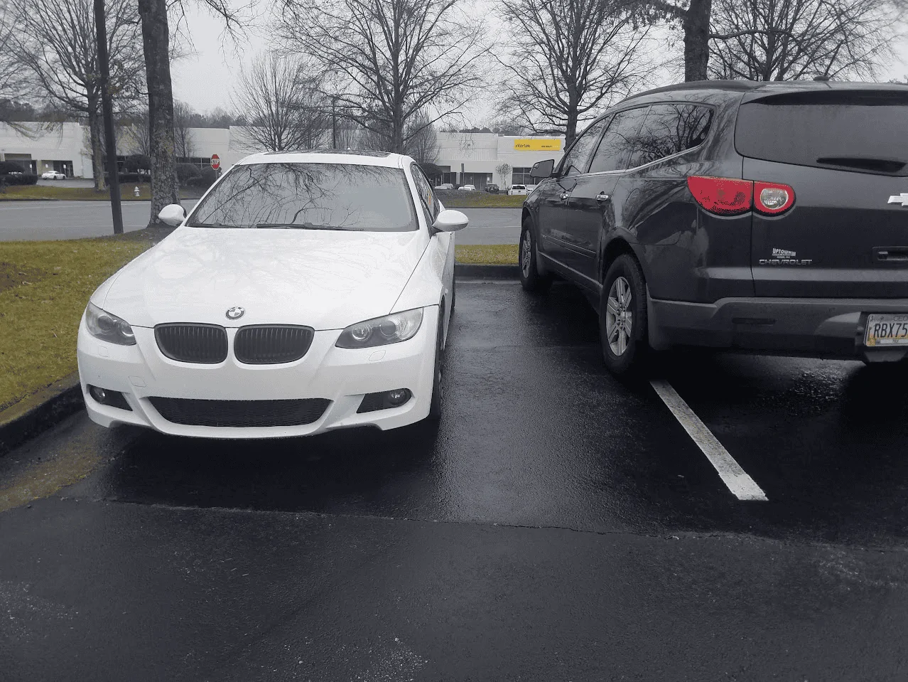 11th Gen Honda Civic How far away from other cars do you park your FL5? 1671488727065