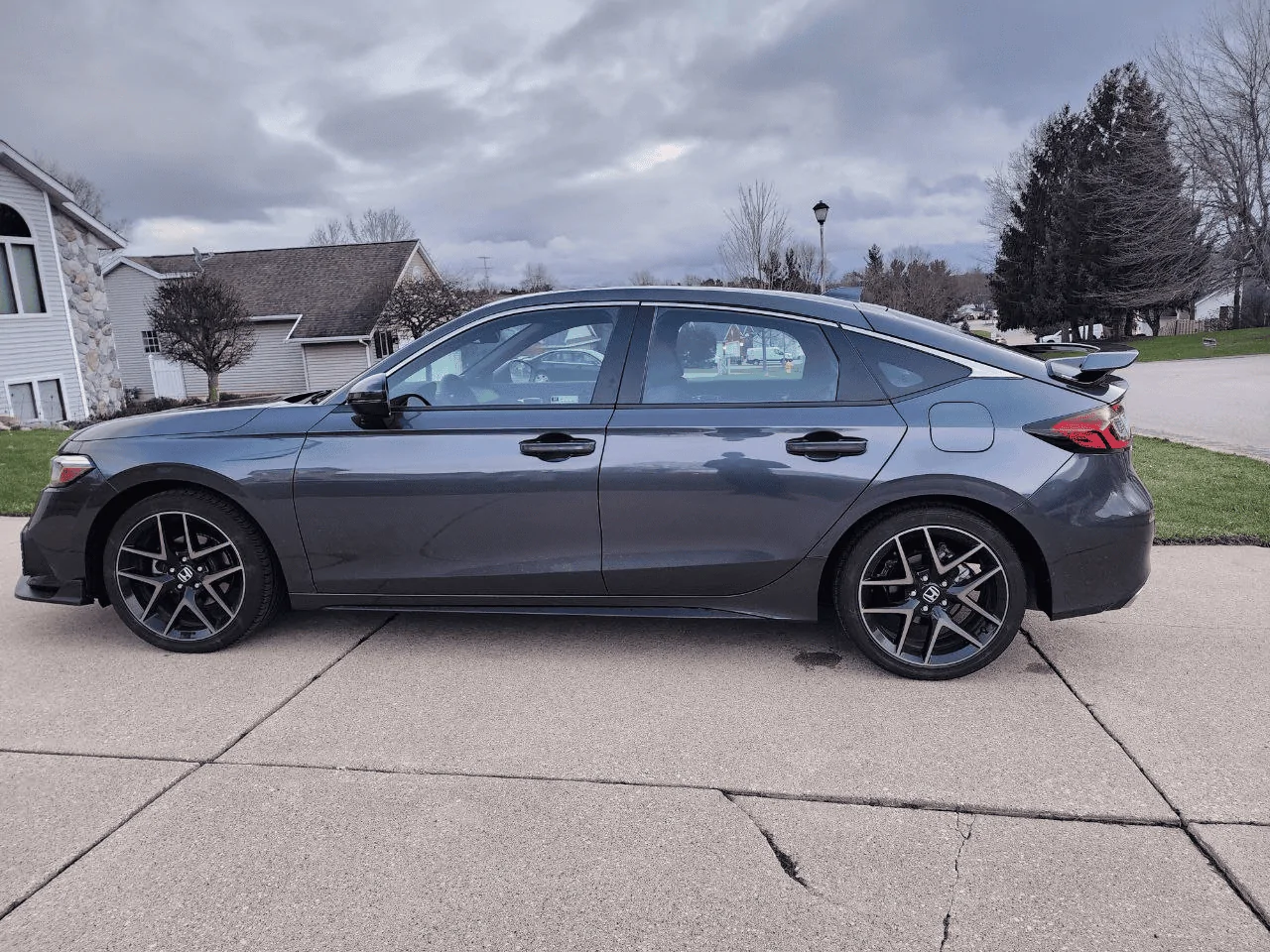 11th Gen Honda Civic Official METEORITE GRAY METALLIC 2022+ 11th Gen Civic & Si Thread 1678091414716