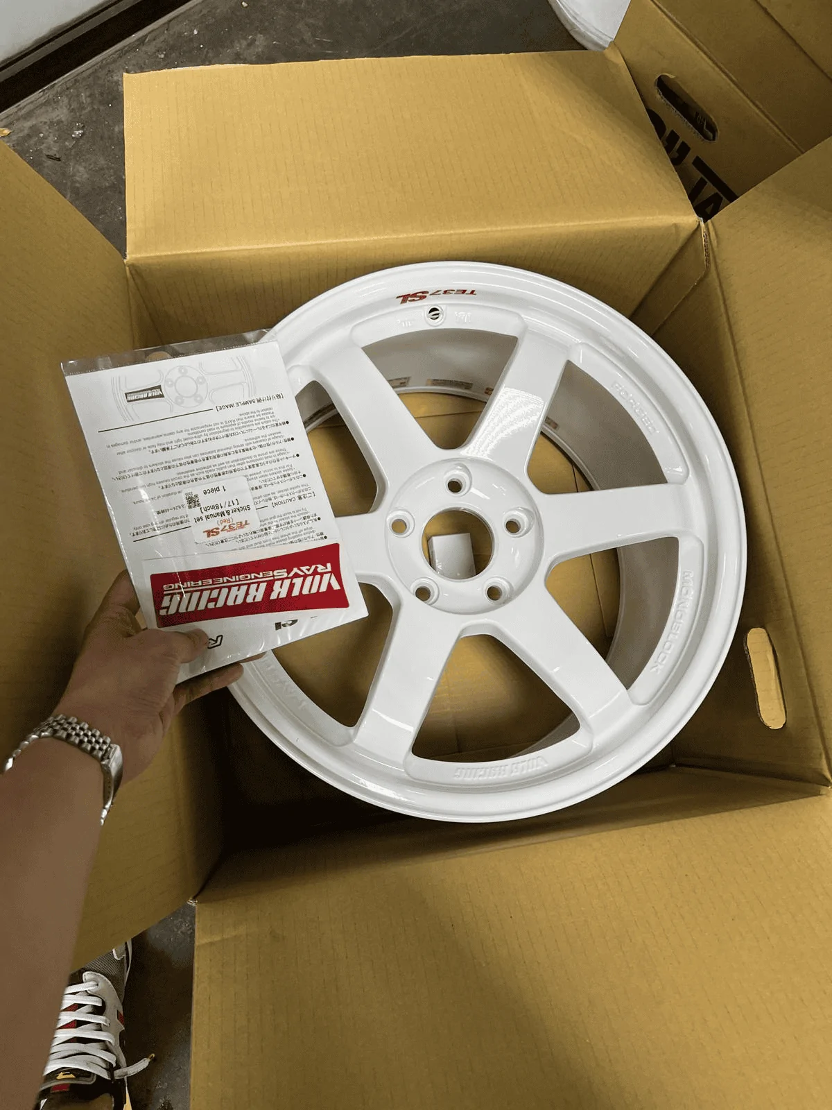 11th Gen Honda Civic My First Track Day Ever + With FL5! (Buttonwillow Race Track CW13) 1687934303751