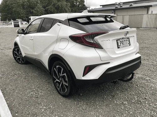 11th Gen Honda Civic Fl5 rear and front bumper quite tall. When did this new trend begin? 1699834766862