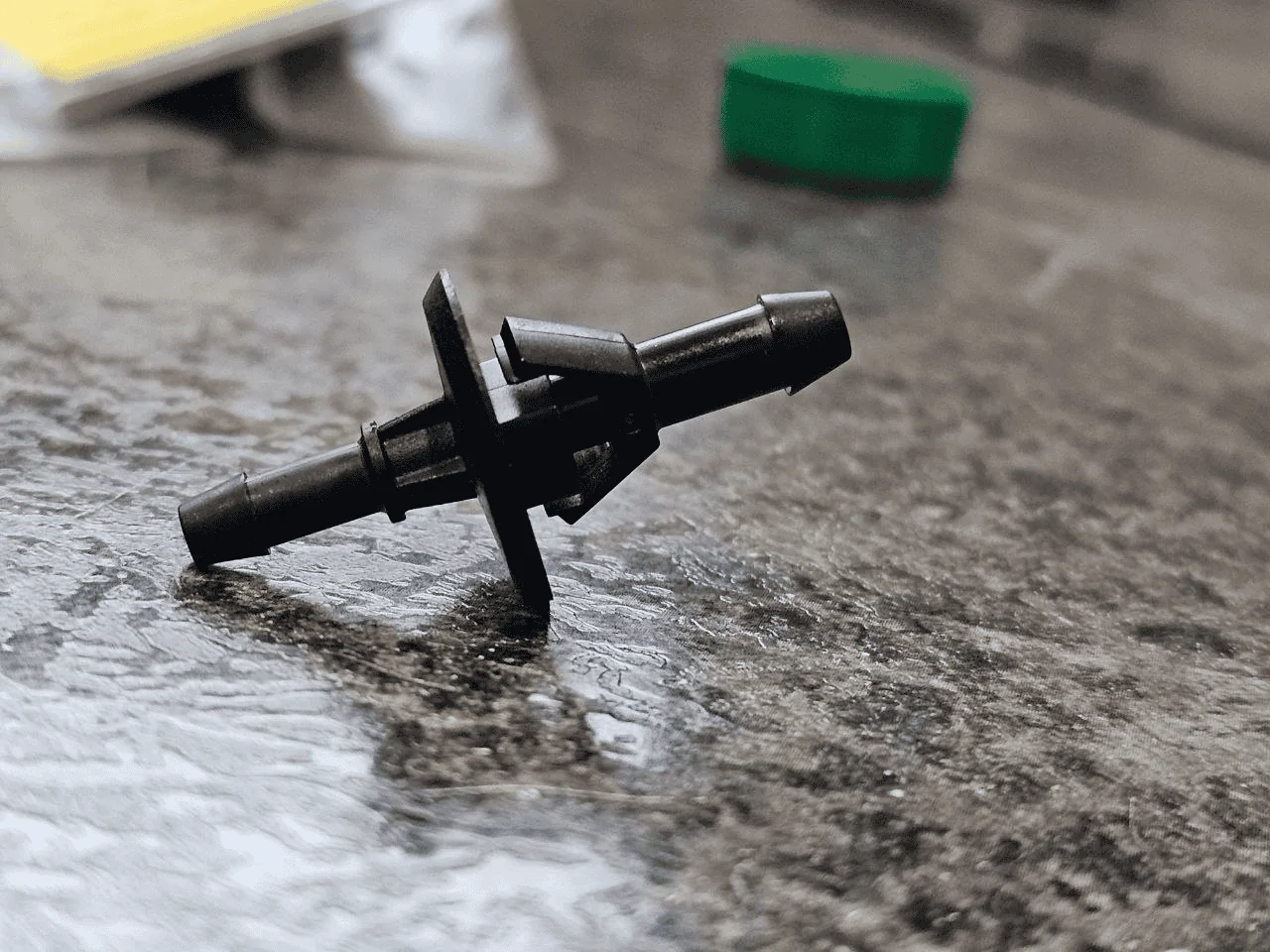 11th Gen Honda Civic Any Winter-Fans break their fluid-hose connector? 1705701890707