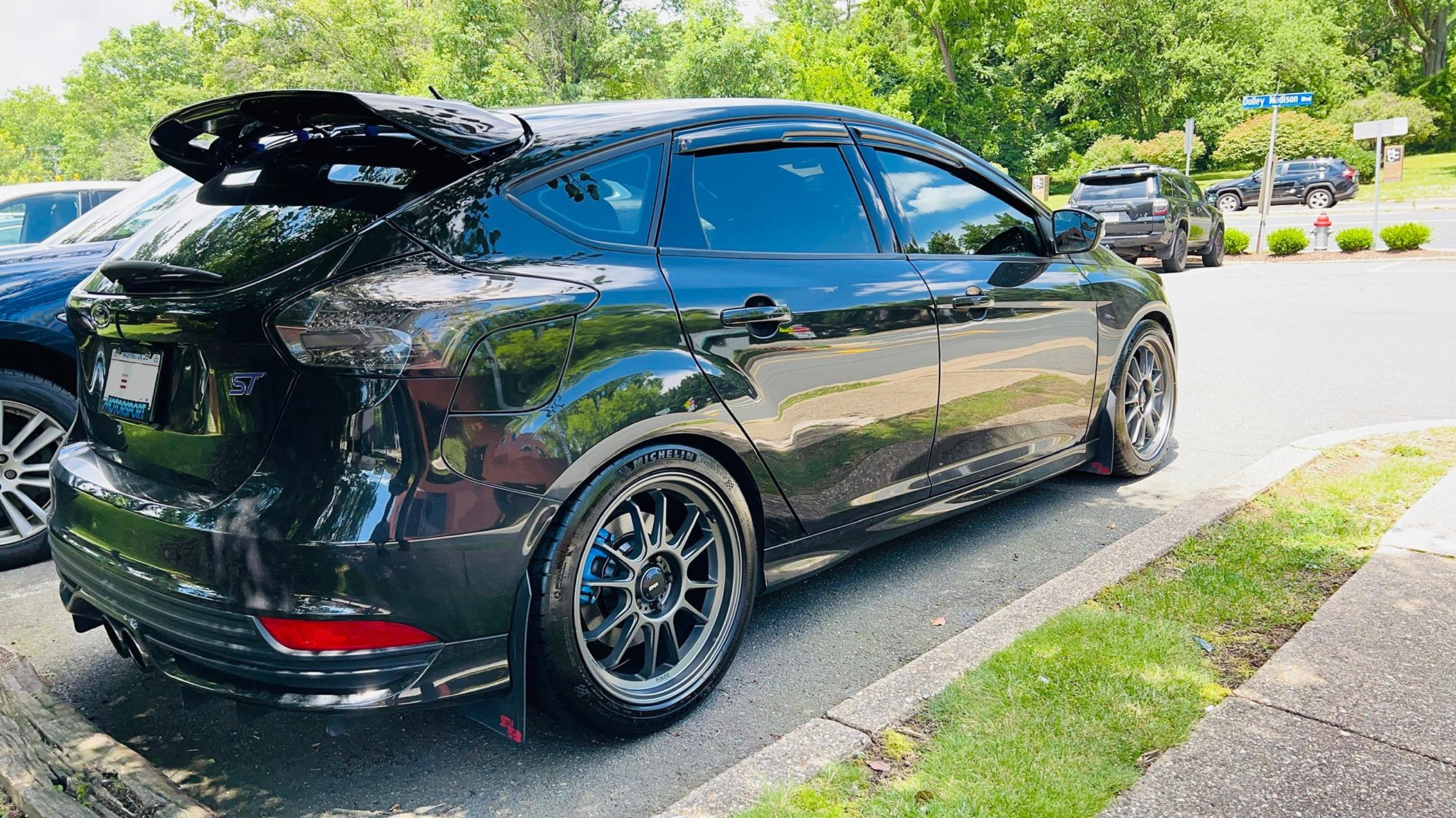 11th Gen Honda Civic Whats your other car in addition to your CTR? 1712718546042-1x