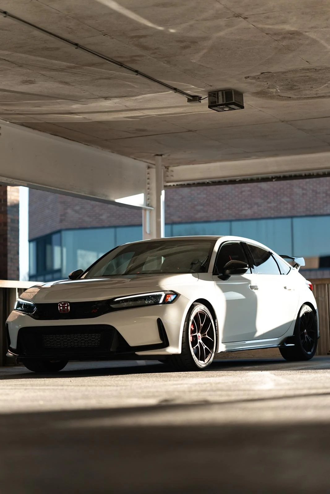 11th Gen Honda Civic Official CHAMPIONSHIP WHITE FL5 Type R Photos Thread 1713049214606-00