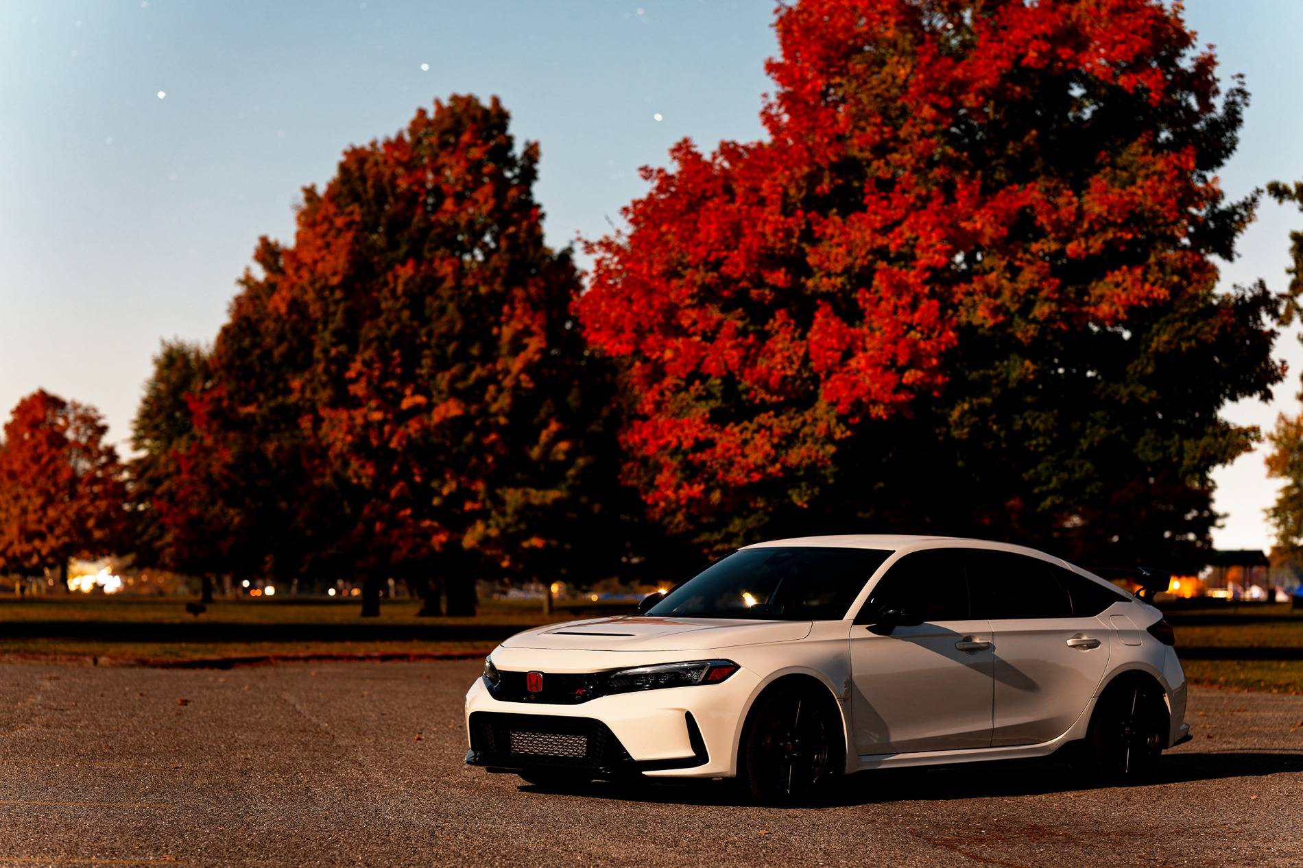 11th Gen Honda Civic Official CHAMPIONSHIP WHITE FL5 Type R Photos Thread 1729311350878-tm