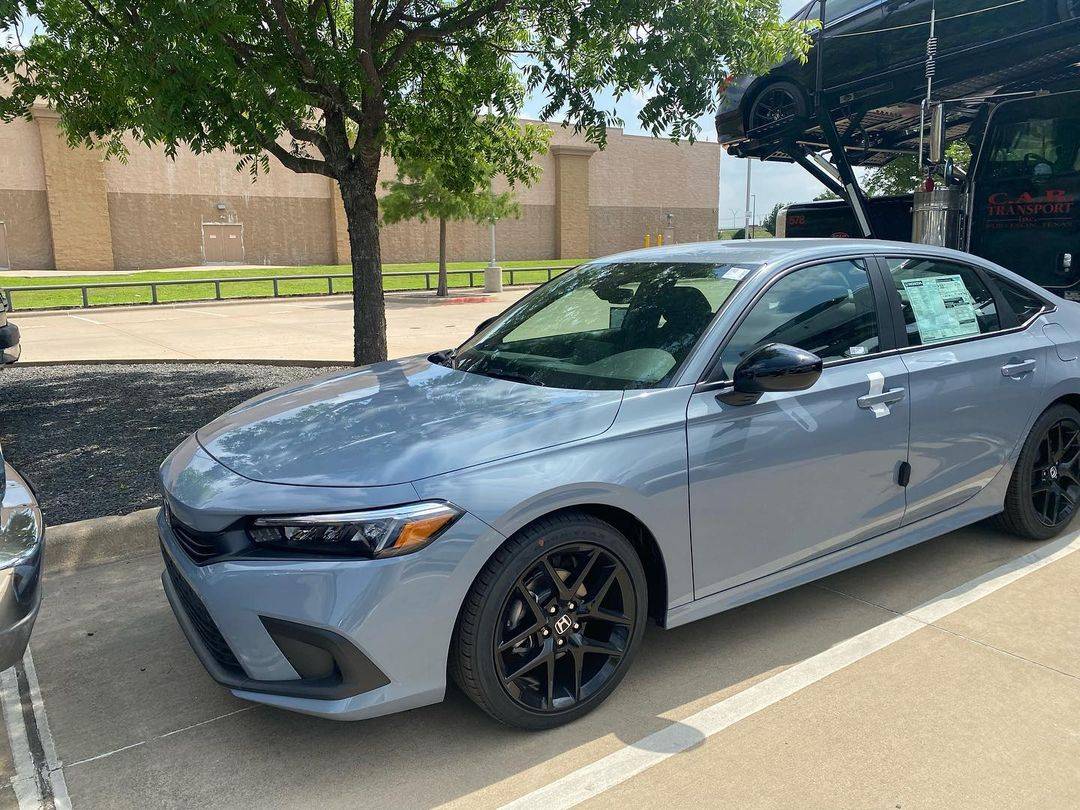 11th Gen Honda Civic Official SONIC GRAY 2022+ 11th Gen Civic & Si Thread 199796948_304576951321130_912675133323395416_n
