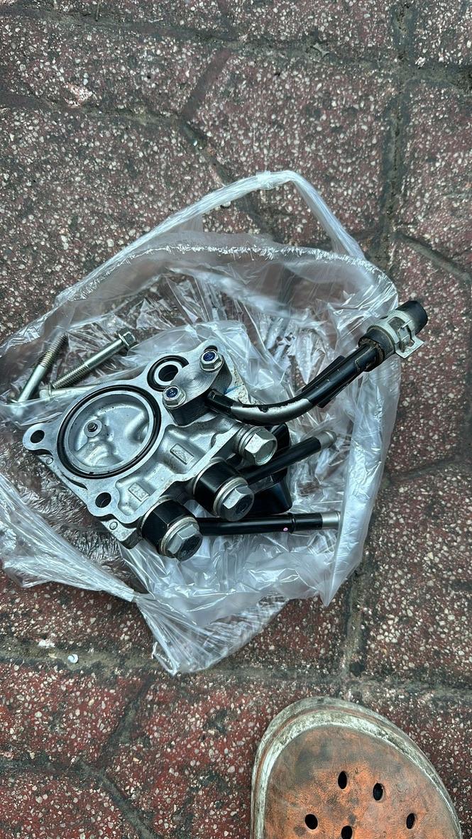 11th Gen Honda Civic Custom CVT Cooler for 11th Gen Honda Civic 1.5T 1D077170-BA39-41C5-BFF6-00B2031E970B_1_105_c