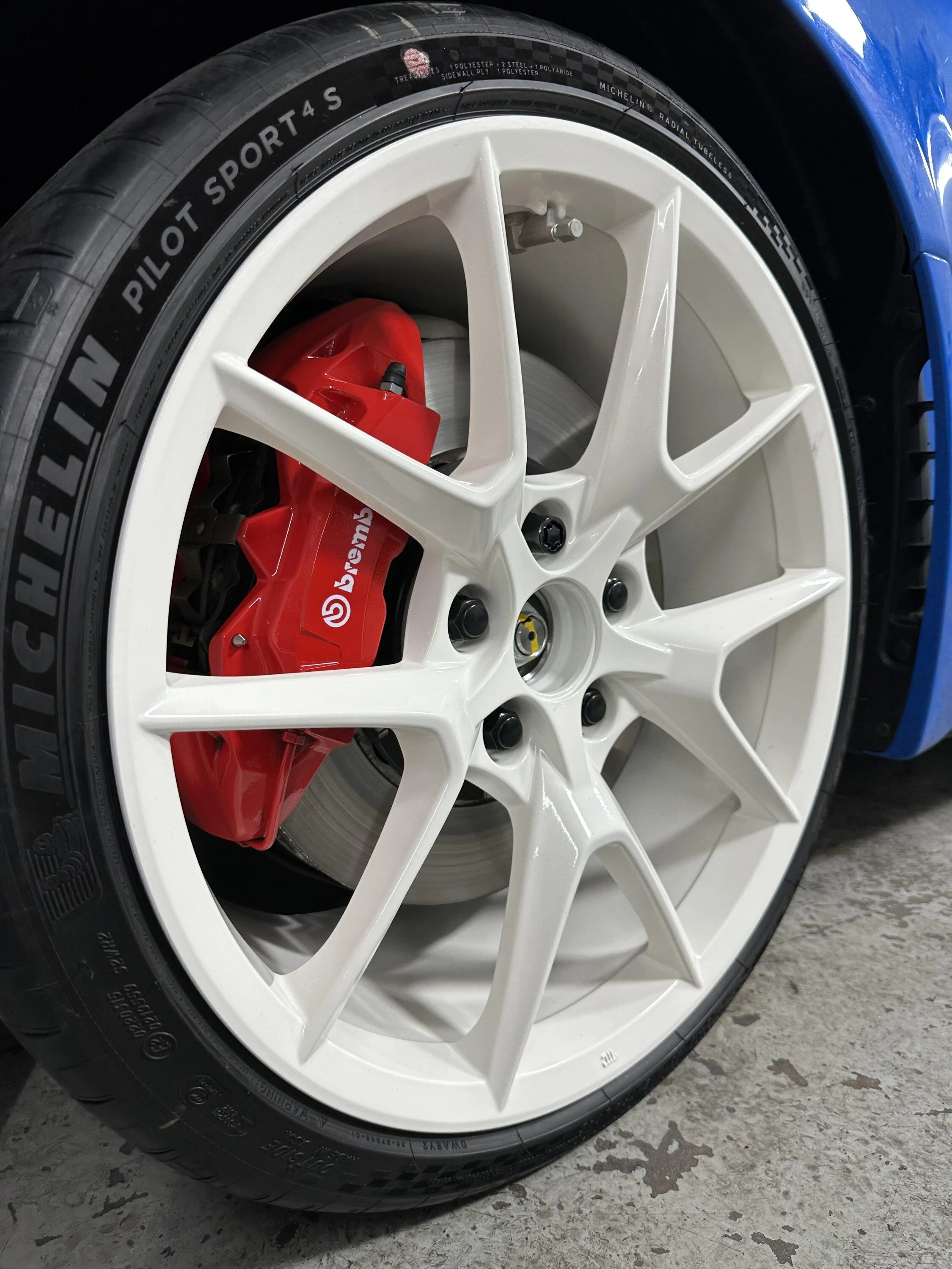 11th Gen Honda Civic Official BOOST BLUE FL5 Type R Photos Thread 1D1CD94D-74D5-4E38-BACB-4CD2973228E9