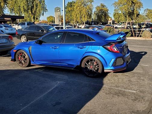 11th Gen Honda Civic What is the best color in FL5? 2018