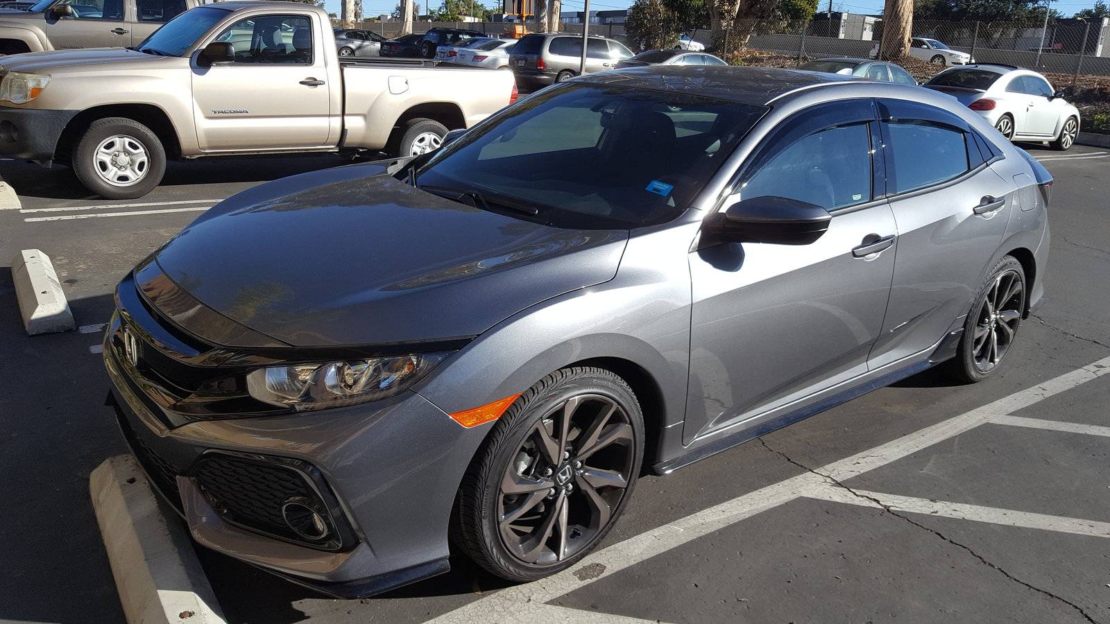 11th Gen Honda Civic Civic Hatchback Side Window Visors / Rain Deflectors 20181215_094527