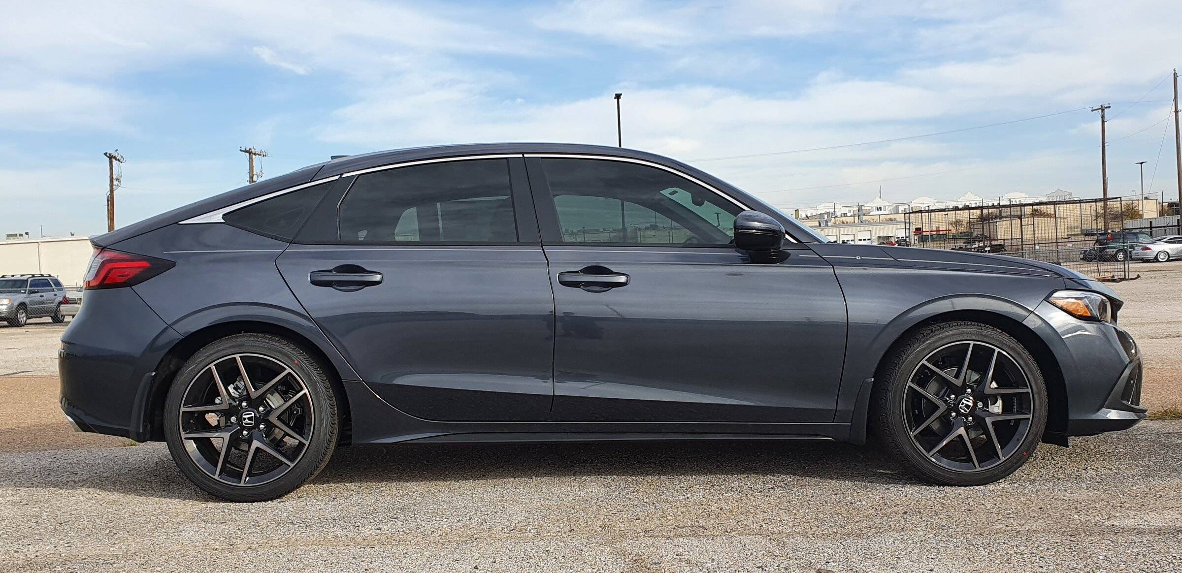 11th Gen Honda Civic Meteorite Gray hatchback 20211207_150715-01