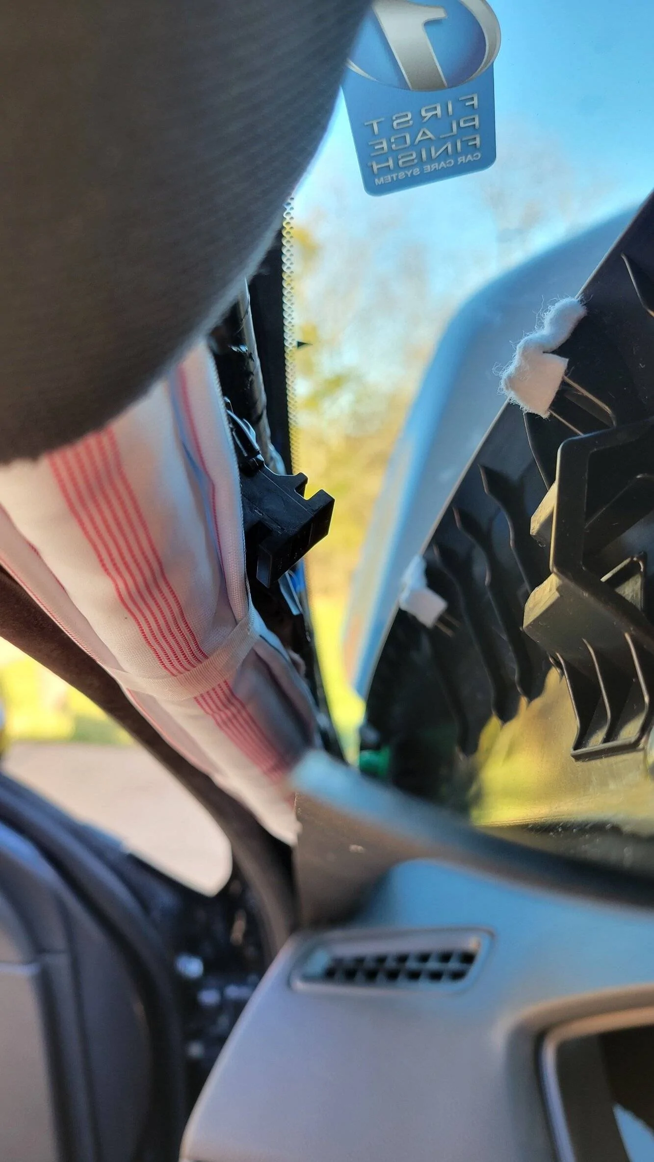 11th Gen Honda Civic A-Pillar clip front driver (routing dash cam wires behind A-Pillar) 20211213_150051