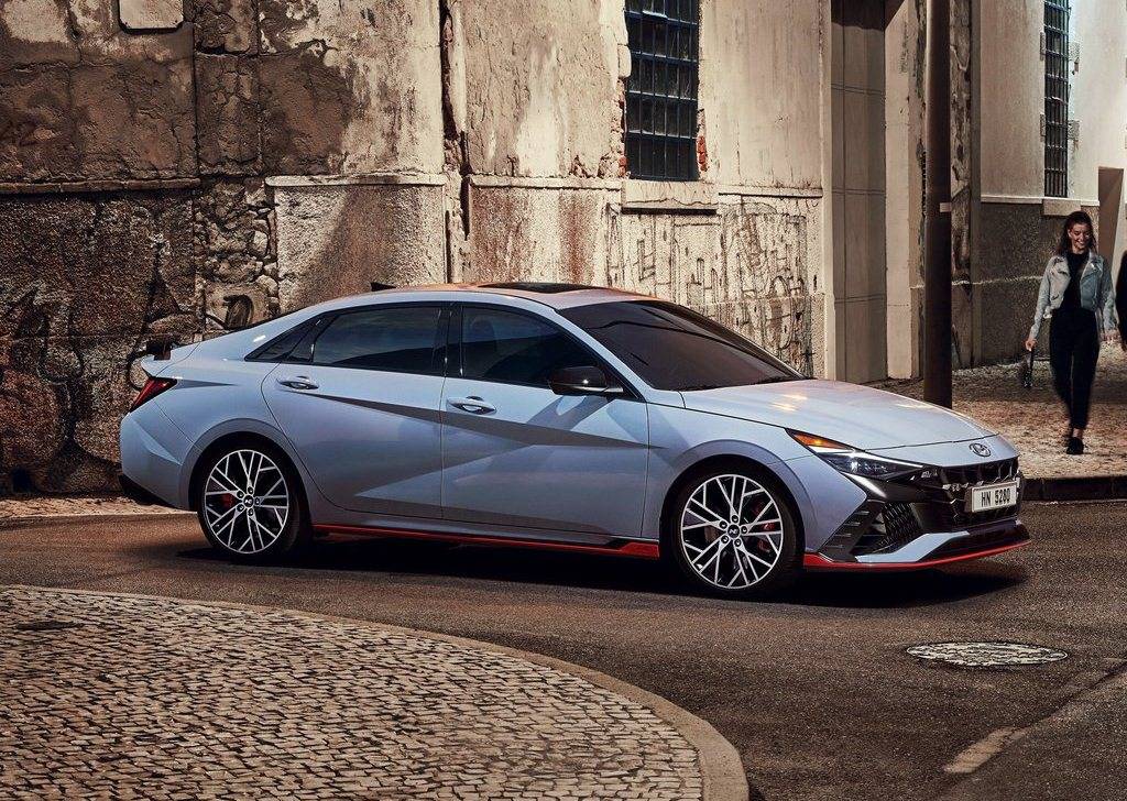 11th Gen Honda Civic Backup plans - what's yours? 2022%2BHyundai%2BElantra%2BN_01