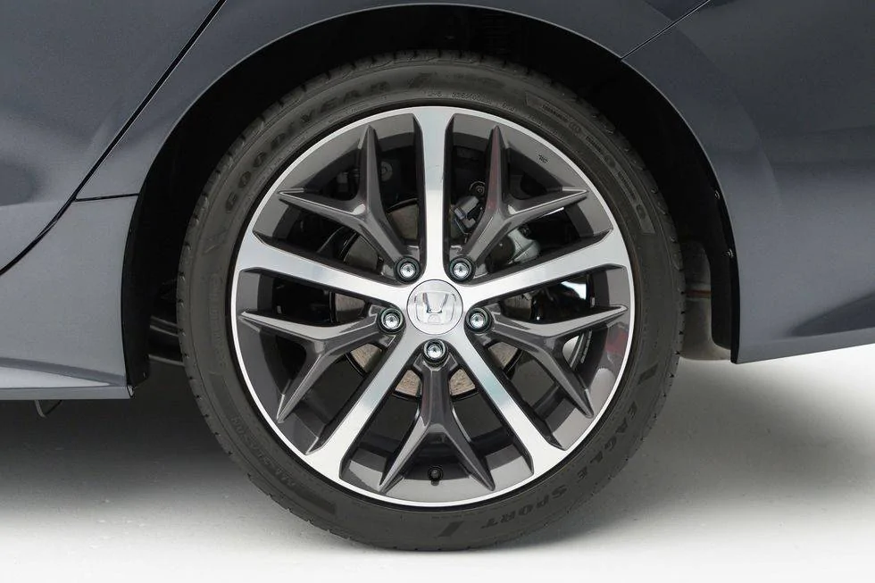 11th Gen Honda Civic Official METEORITE GRAY METALLIC 2022+ 11th Gen Civic & Si Thread 2022-civic-sport-touring-meteor-grey-metallic-6