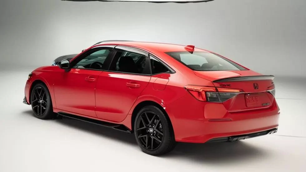 11th Gen Honda Civic Official RALLYE RED 2022+ 11th Gen Civic & Si Thread 2022-civic-sport-touring-rallye-red-11