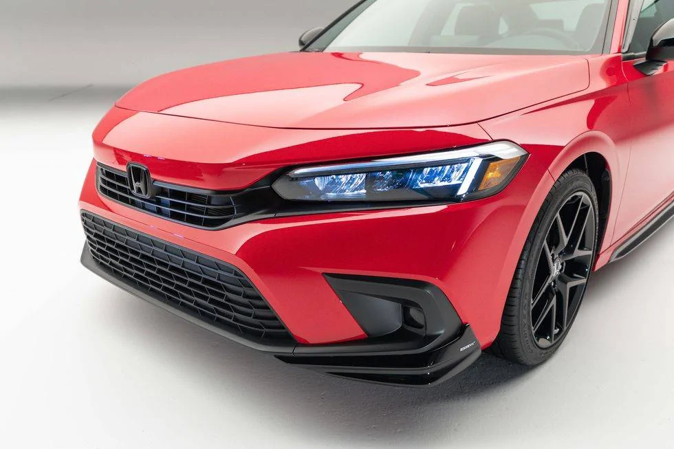 11th Gen Honda Civic Official RALLYE RED 2022+ 11th Gen Civic & Si Thread 2022-civic-sport-touring-rallye-red-7