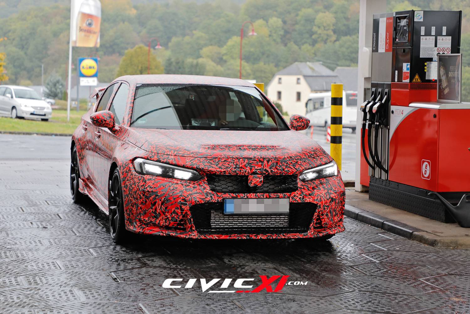11th Gen Honda Civic ? 2022 Civic Type R Spied Inside & Out (First Interior Shots)! 265/30/19 tires revealed. 2022-civic-type-r-spied-interior-first-look-exterior-closeups-27