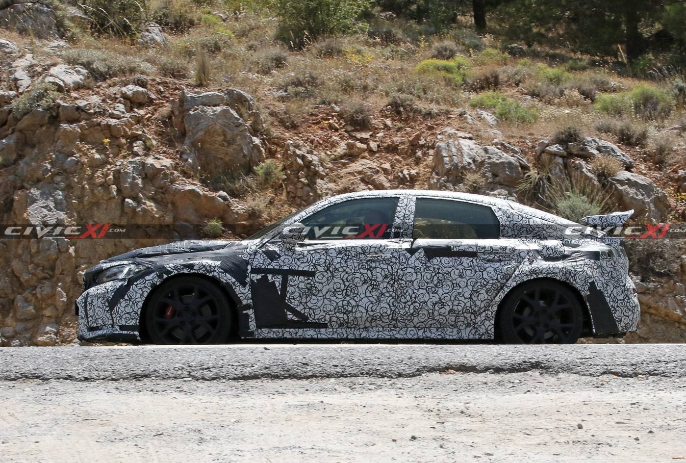 11th Gen Honda Civic Next Civic Type R Spied Testing in Southern Europe 2022-civic-type-r-testing-europe-16