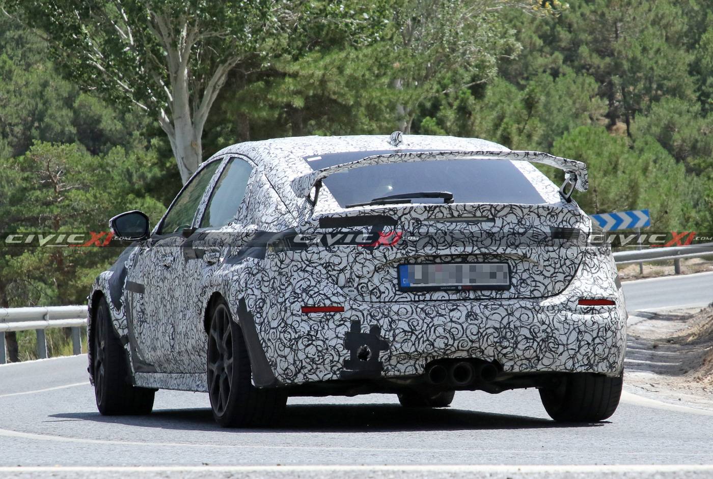 11th Gen Honda Civic Next Civic Type R Spied Testing in Southern Europe 2022-civic-type-r-testing-europe-20