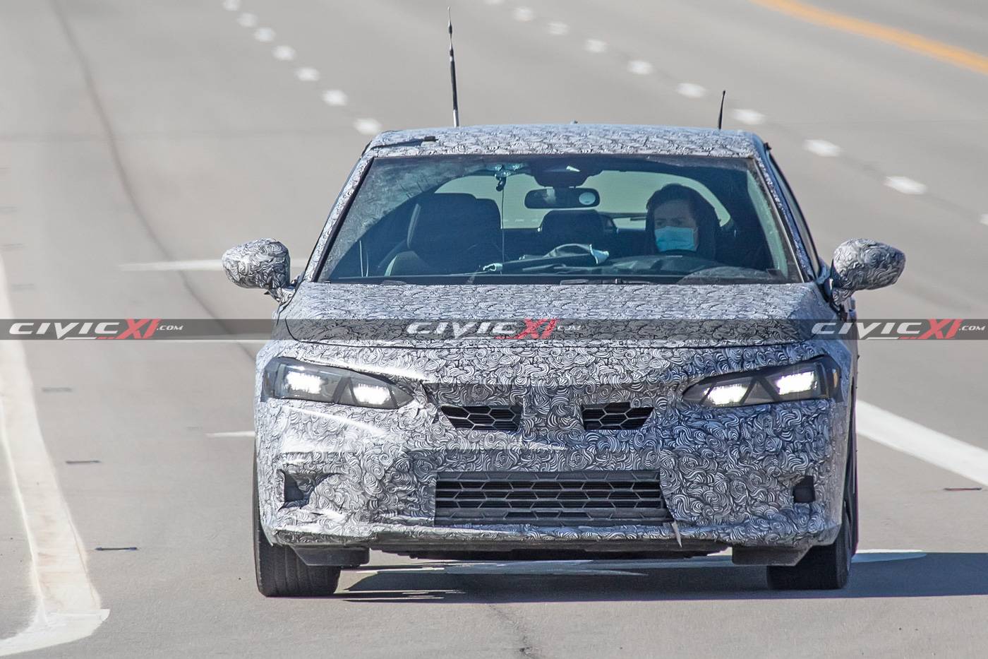 11th Gen Honda Civic 2022 Civic Hatchback Spied Again With New Wheels, Less Camo 2022-honda-civic-hatchback-8