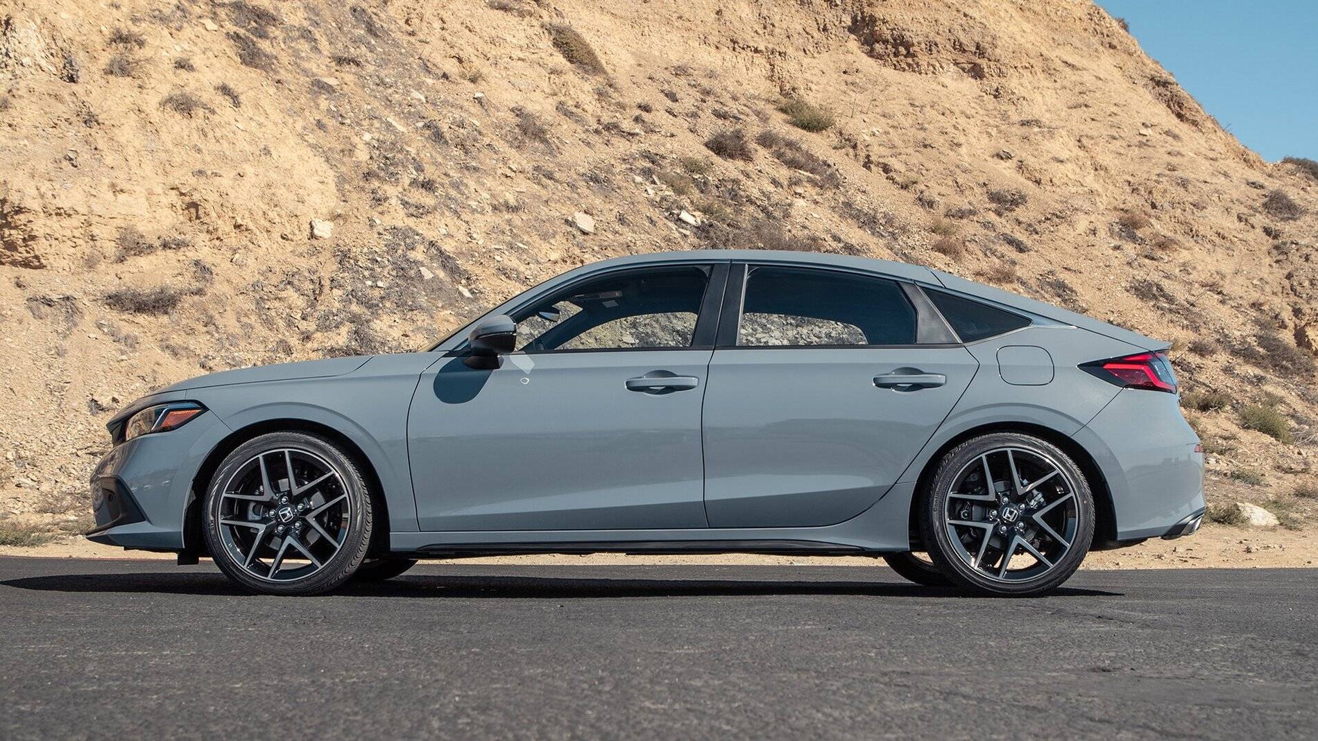11th Gen Honda Civic Official SONIC GRAY 2022+ 11th Gen Civic & Si Thread 2022-Honda-Civic-Hatchback-Sport-Touring-21