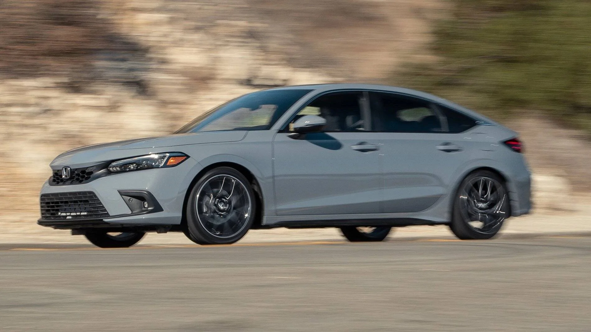 11th Gen Honda Civic Official SONIC GRAY 2022+ 11th Gen Civic & Si Thread 2022-Honda-Civic-Hatchback-Sport-Touring-39